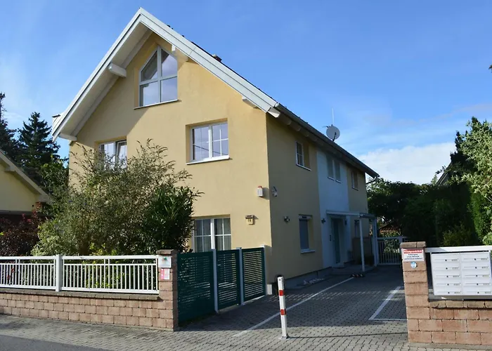 Florian 1 In 21-floridsdorf By Interhome * Wiedeń